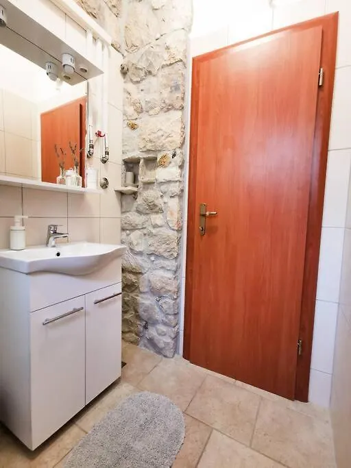 Dom wakacyjny Willa Stone House Angelo - Peace Oasis With Pool Kaštel Lukšić